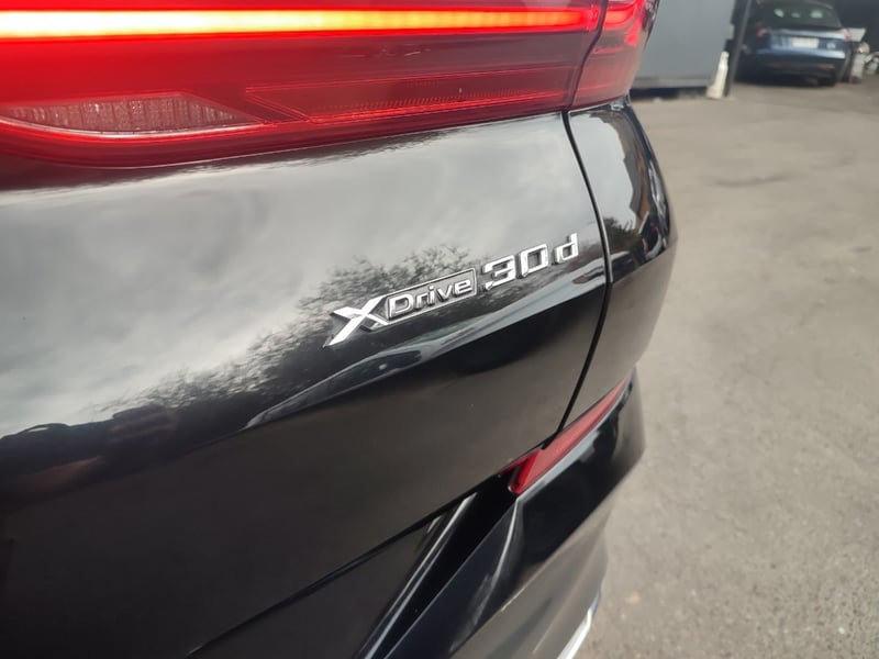 BMW X6 XDRIVE 30D MSPORT 4WD 2024 - Imagen 6 de 19