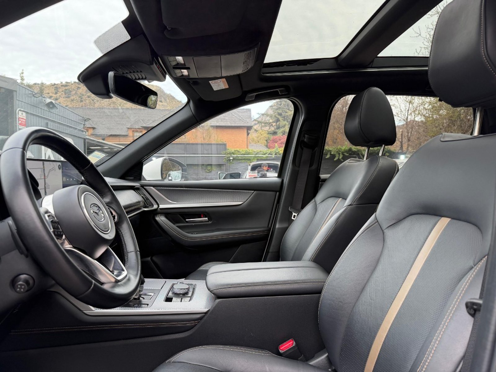 Mazda CX-90 3.3T SIGNATURE MHEV 4WD 2025 - Imagen 11 de 18
