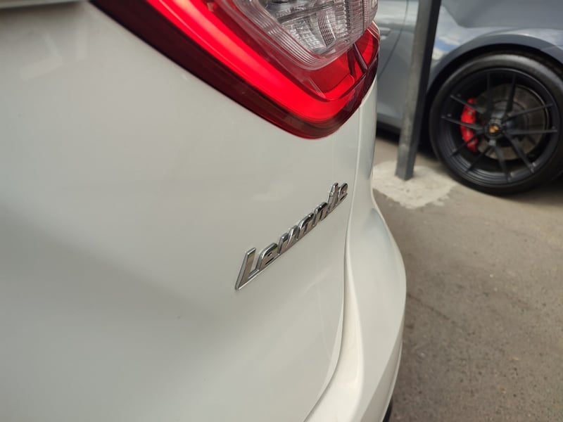 Maserati LEVANTE GRANSPORT 3.0 Q4 AT 2021 - Imagen 9 de 18