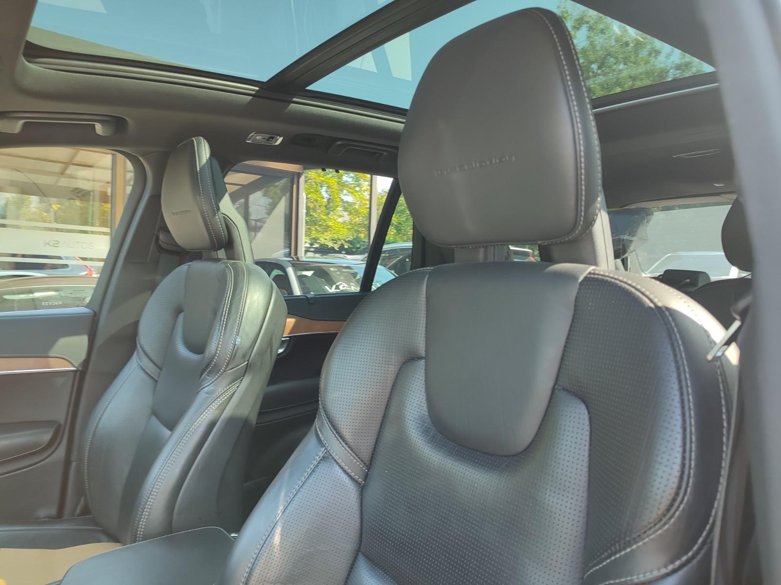 VOLVO XC90 D5 INSCRIPTION PLUS 2.0 4WD 2019 - Imagen 16 de 19