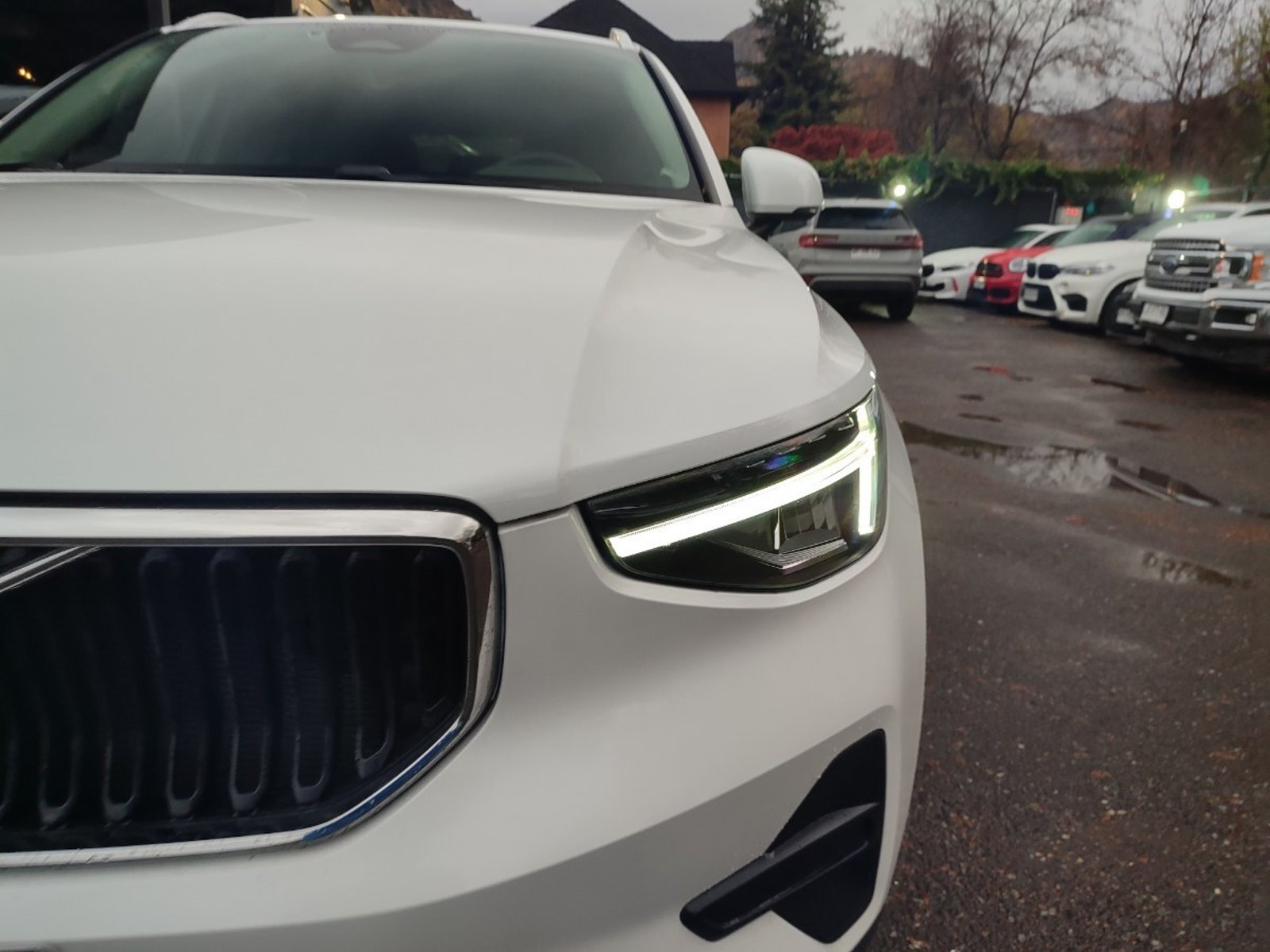 Volvo XC40 B4 PLUS 2.0 MHEV 2024 - Imagen 3 de 17