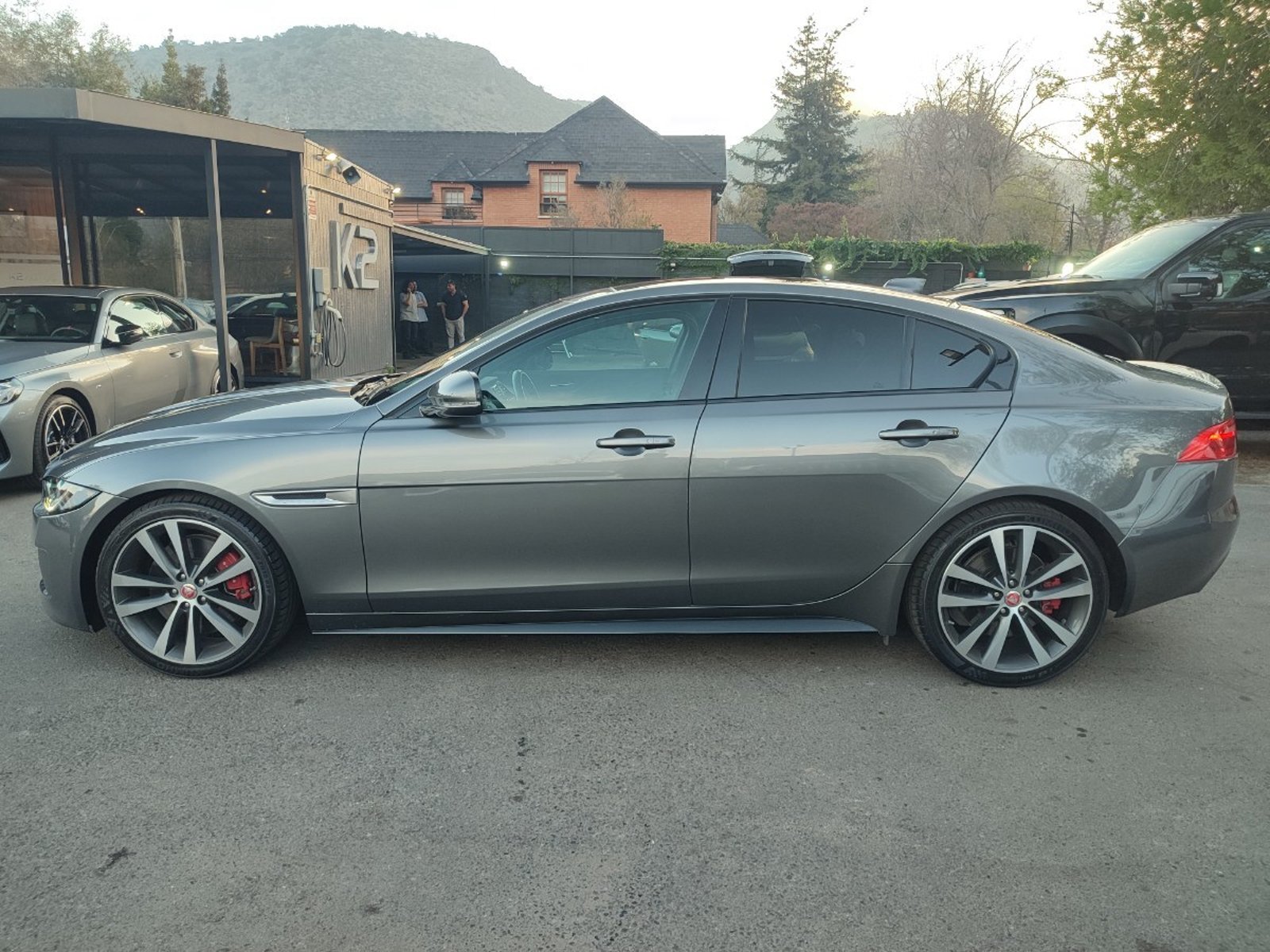 Jaguar XE S/C 3.0 S AT 2020 - Foto 5 de 16