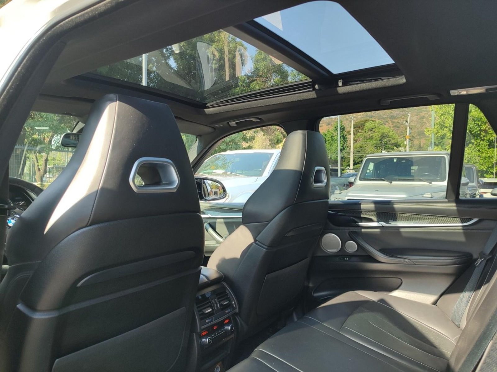 BMW X5 M 4.4 V8 AT 2016 - Imagen 15 de 17