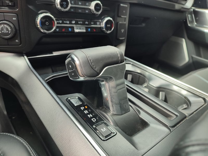Ford F-150 PLATINUM 3.5 4X4 2025 - Imagen 14 de 18