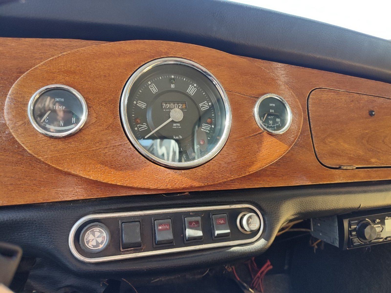 MINI COOPER 1360CC MT 1980 - Imagen 12 de 14