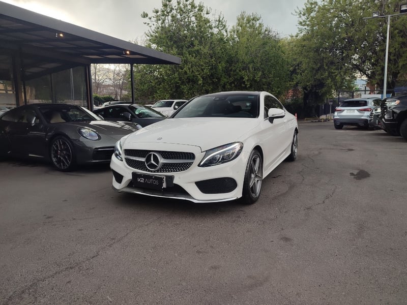 Mercedes-Benz C300 COUPE 2.0 AT 2017