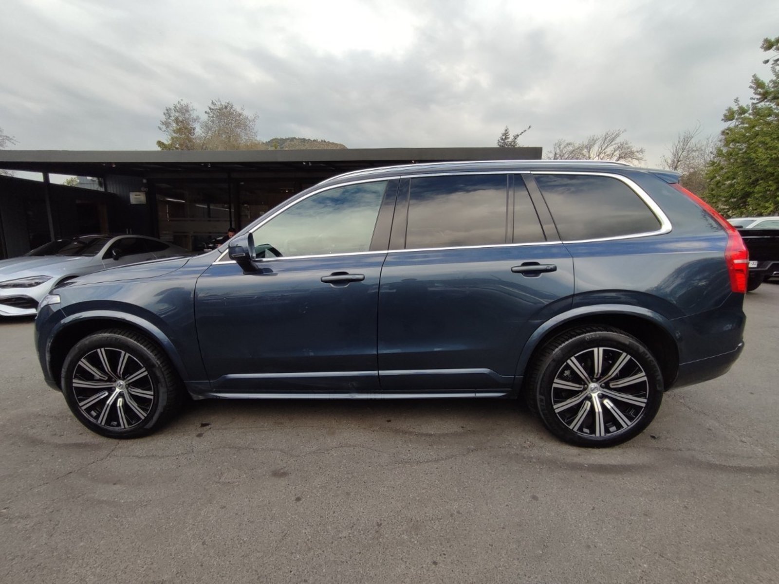 Volvo XC90 II B6 PLUS 2.0 4WD 2024 - Foto 4 de 17