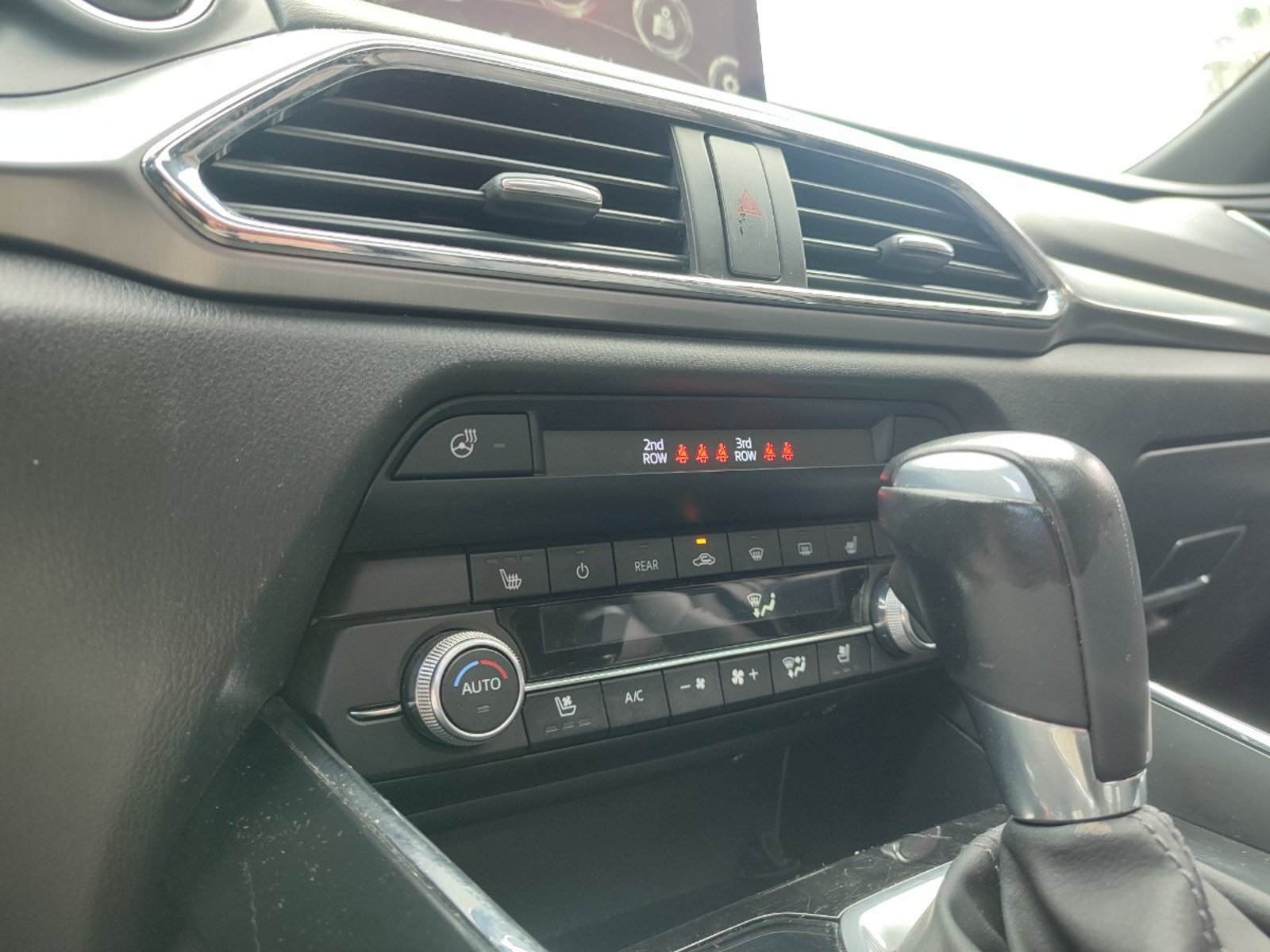 Mazda CX-9 GTX 2.5 SKYACTIV 4X4 2023 - Imagen 16 de 18