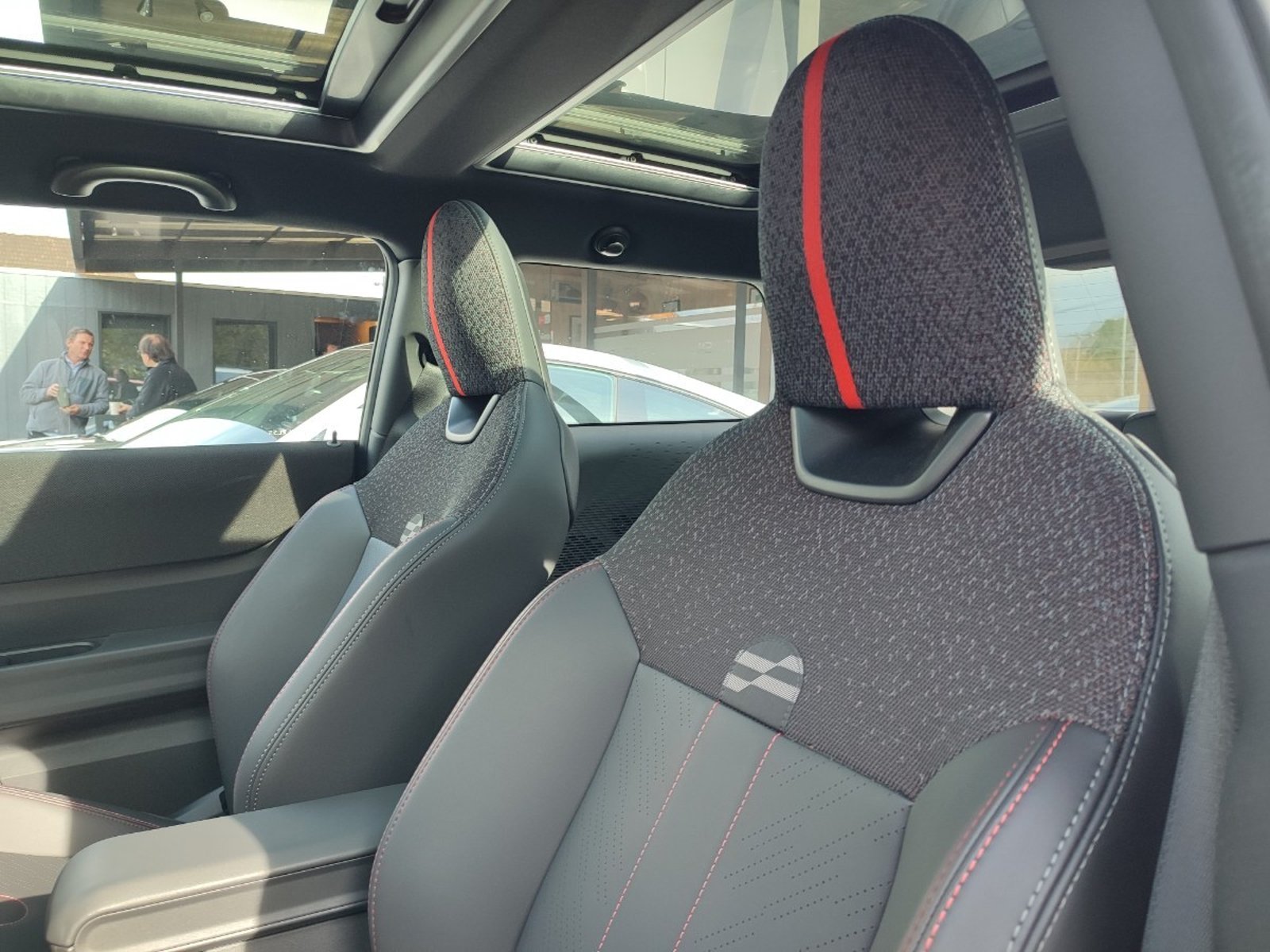 Mini COOPER JCW 2.0 AT 2026 - Imagen 11 de 17