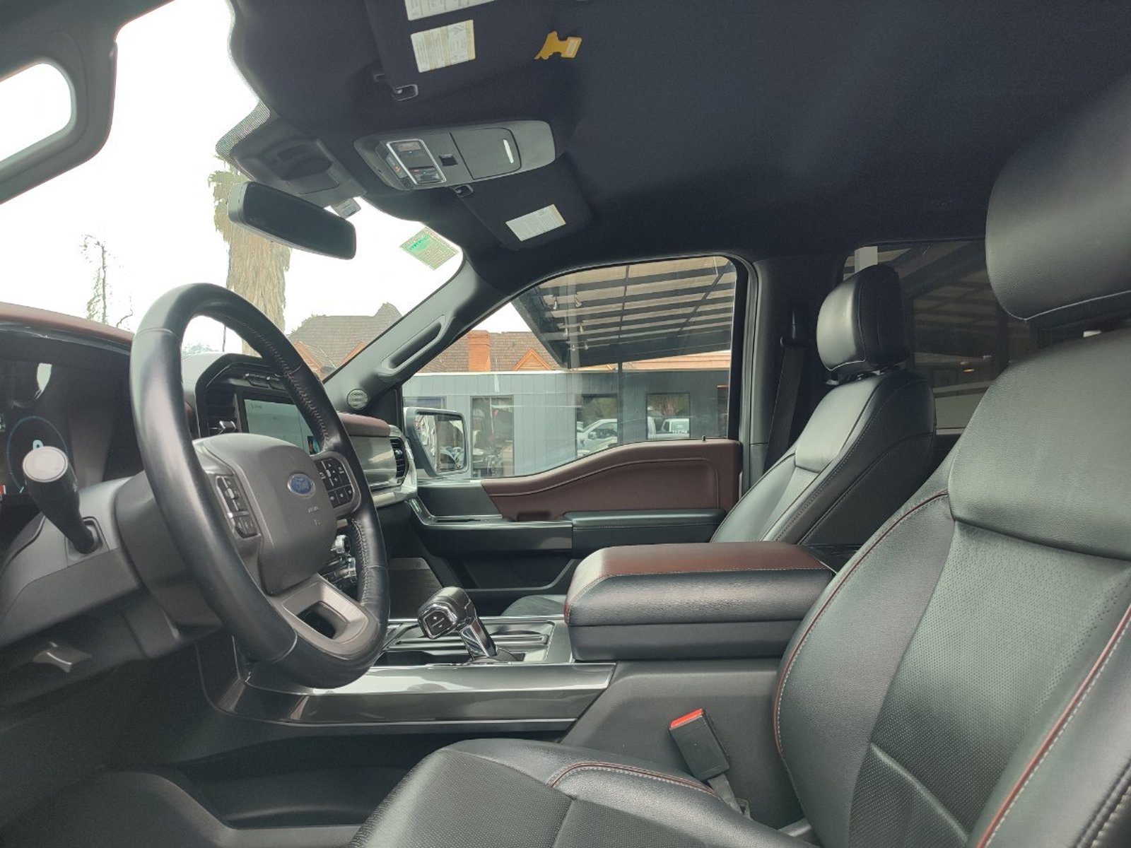 Ford F-150 LARIAT SPORT 5.0 4WD 2022 - Imagen 13 de 19