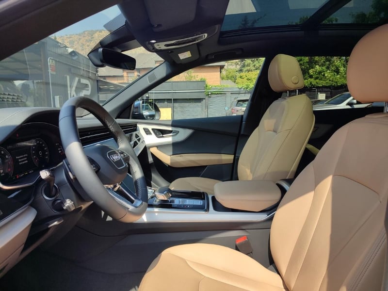 Audi Q8 55 TFSI QUATTRO 3.0 STRONIC 2025 - Imagen 10 de 18