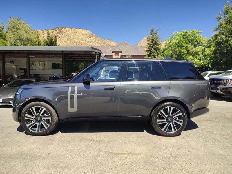 Land Rover RANGE ROVER HSE D350 3.0 4WD 2026 - Imagen 4 de 16