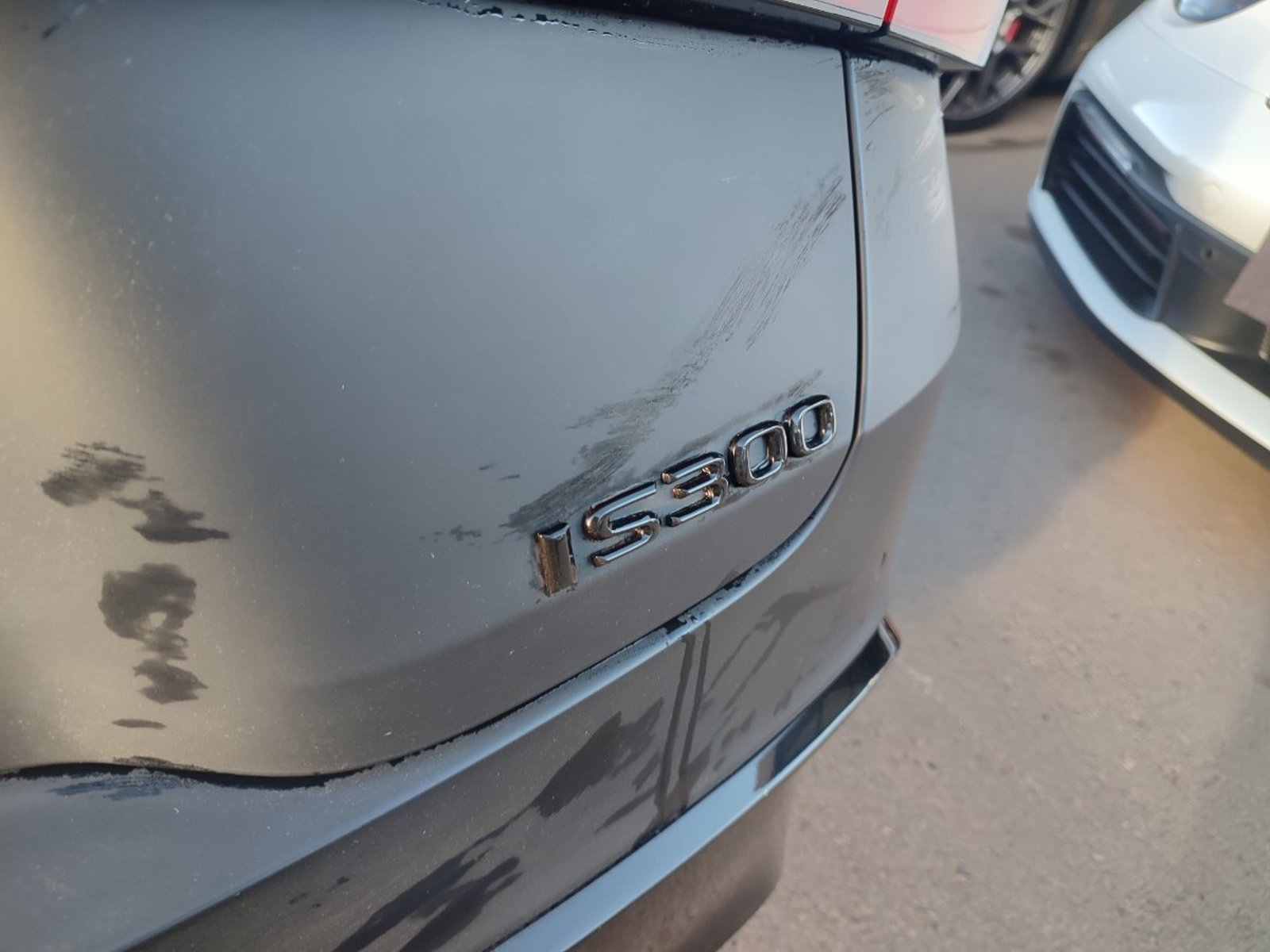 Lexus IS 300 F SPORT 2.0 2022 - Imagen 6 de 18