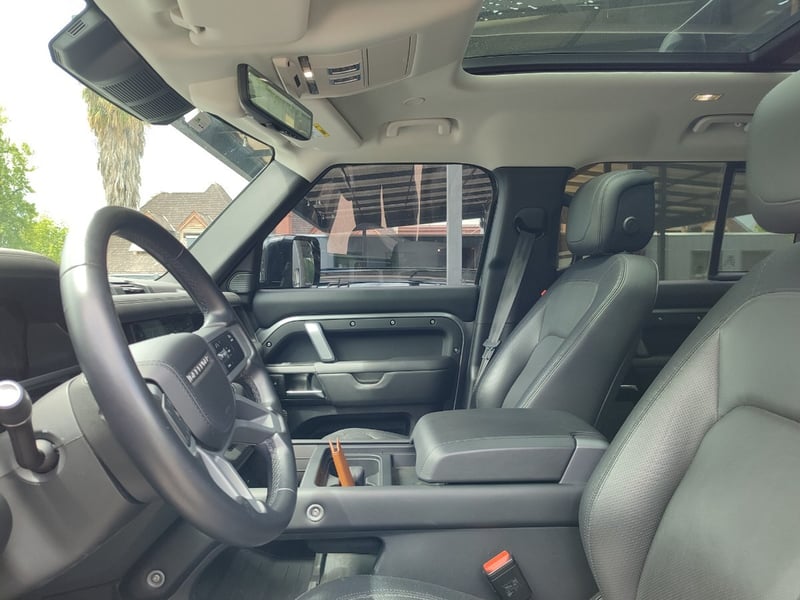 Land Rover DEFENDER X-DYNAMIC S 3.0 4WD 2024 - Imagen 10 de 16