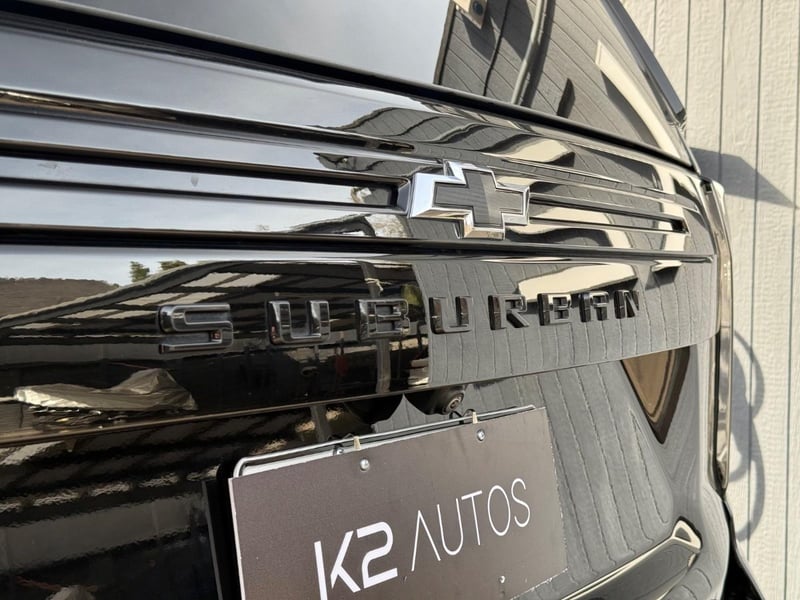 Chevrolet SUBURBAN Z71 5.3 4WD 2023 - Imagen 7 de 17