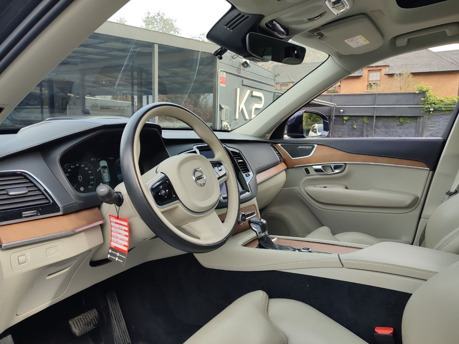 VOLVO XC90 D5 INSCRIPTION 2.0 4WD 2019 - Imagen 11 de 18