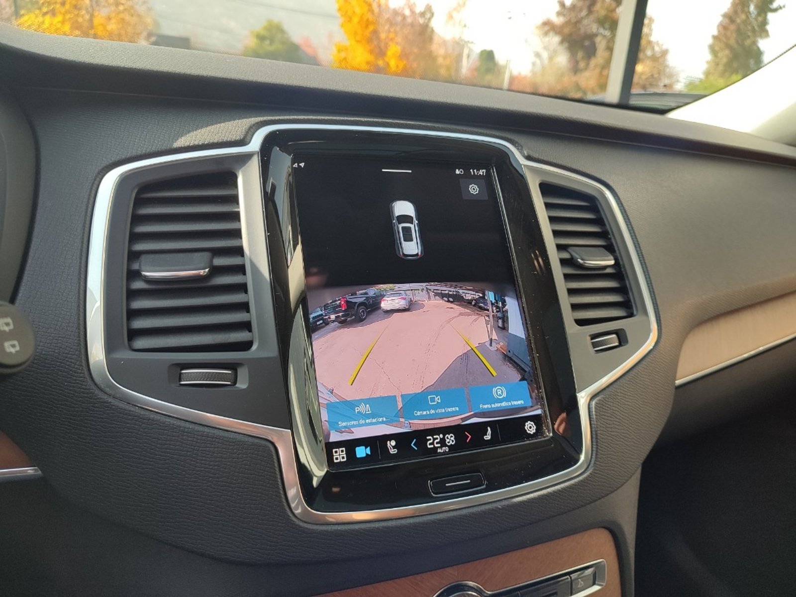 VOLVO XC90 T8 PLUS MHEV 2.0 4X4 2024 - Imagen 16 de 17