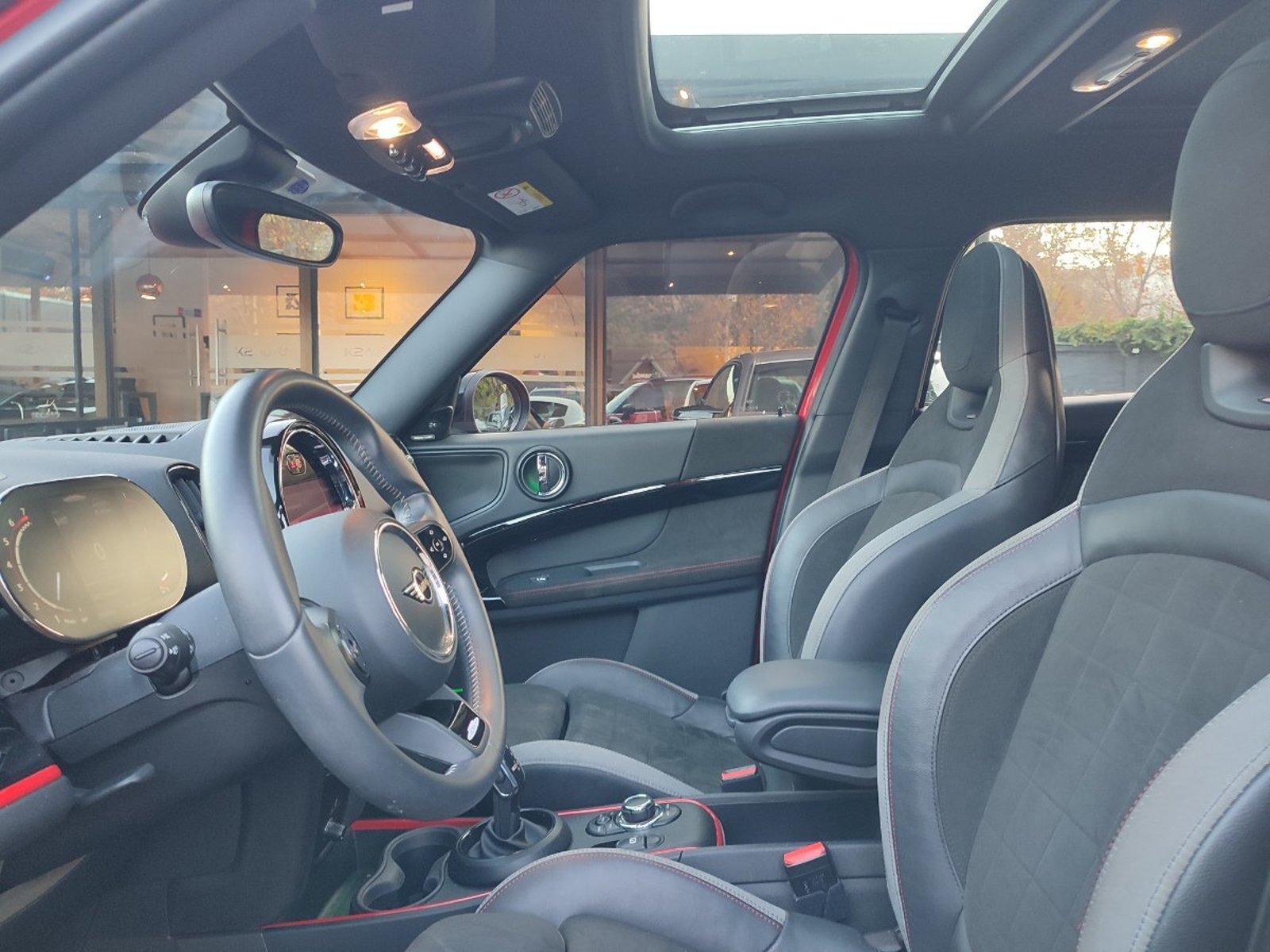 MINI COUNTRYMAN JCW ALL4 2.0 2022 - Imagen 13 de 18