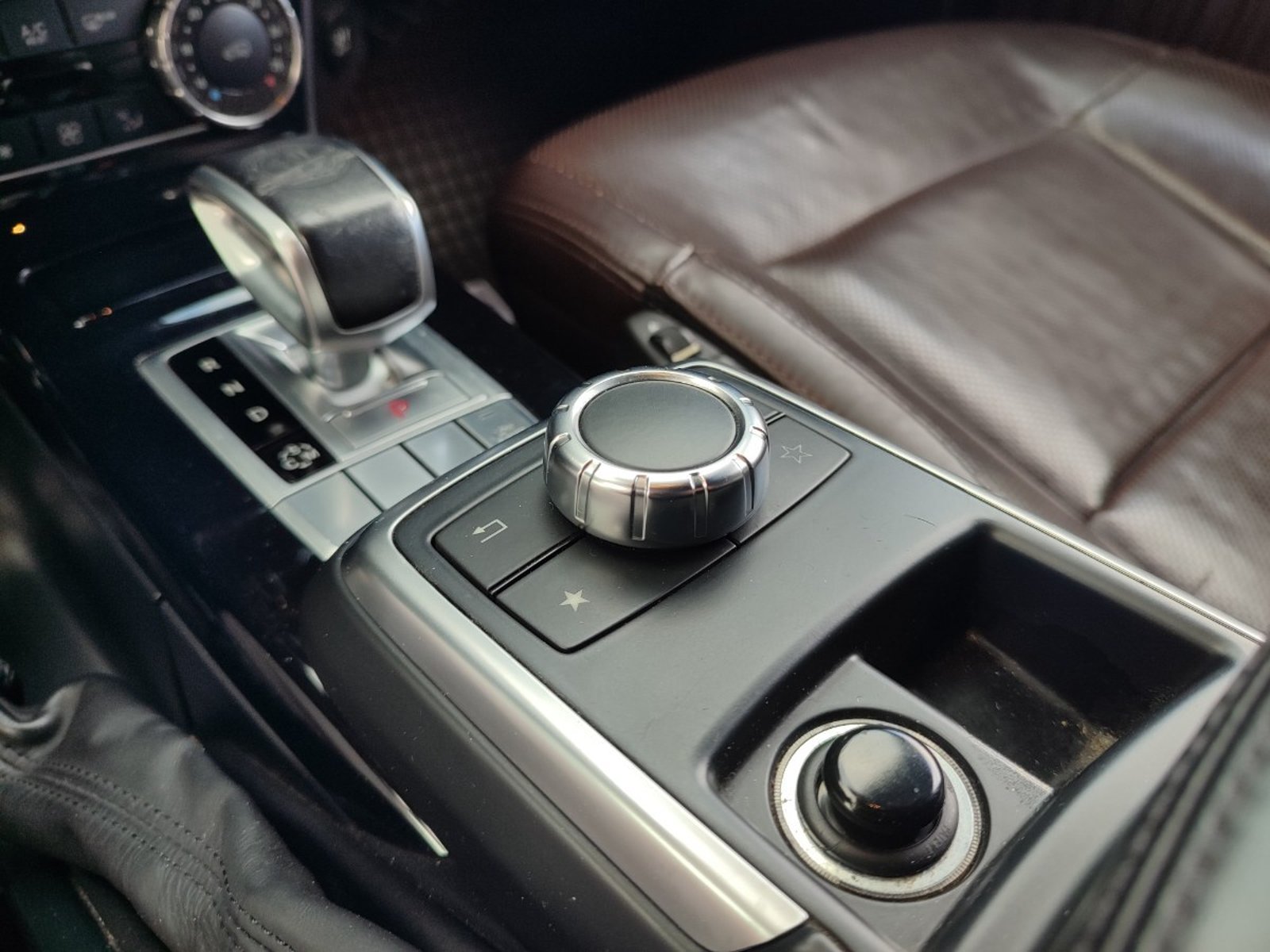 Mercedes-Benz G63 AMG 5.5 V8 BITURBO AT 2015 - Imagen 16 de 20