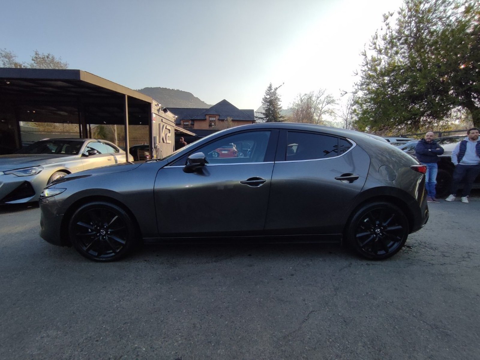 Mazda 3 SPORT HB 2.0 CORE AT 2024 - Foto 4 de 17