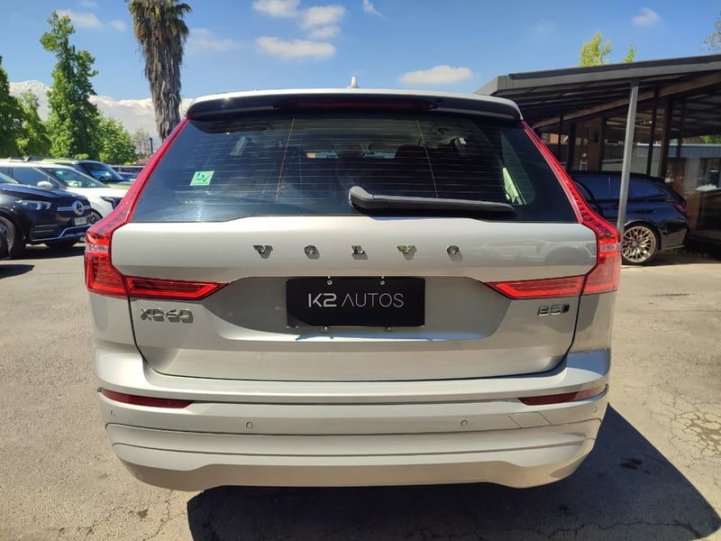 Volvo XC60 II B5 MOMENTUM 2.0 4WD 2022 - Imagen 7 de 19