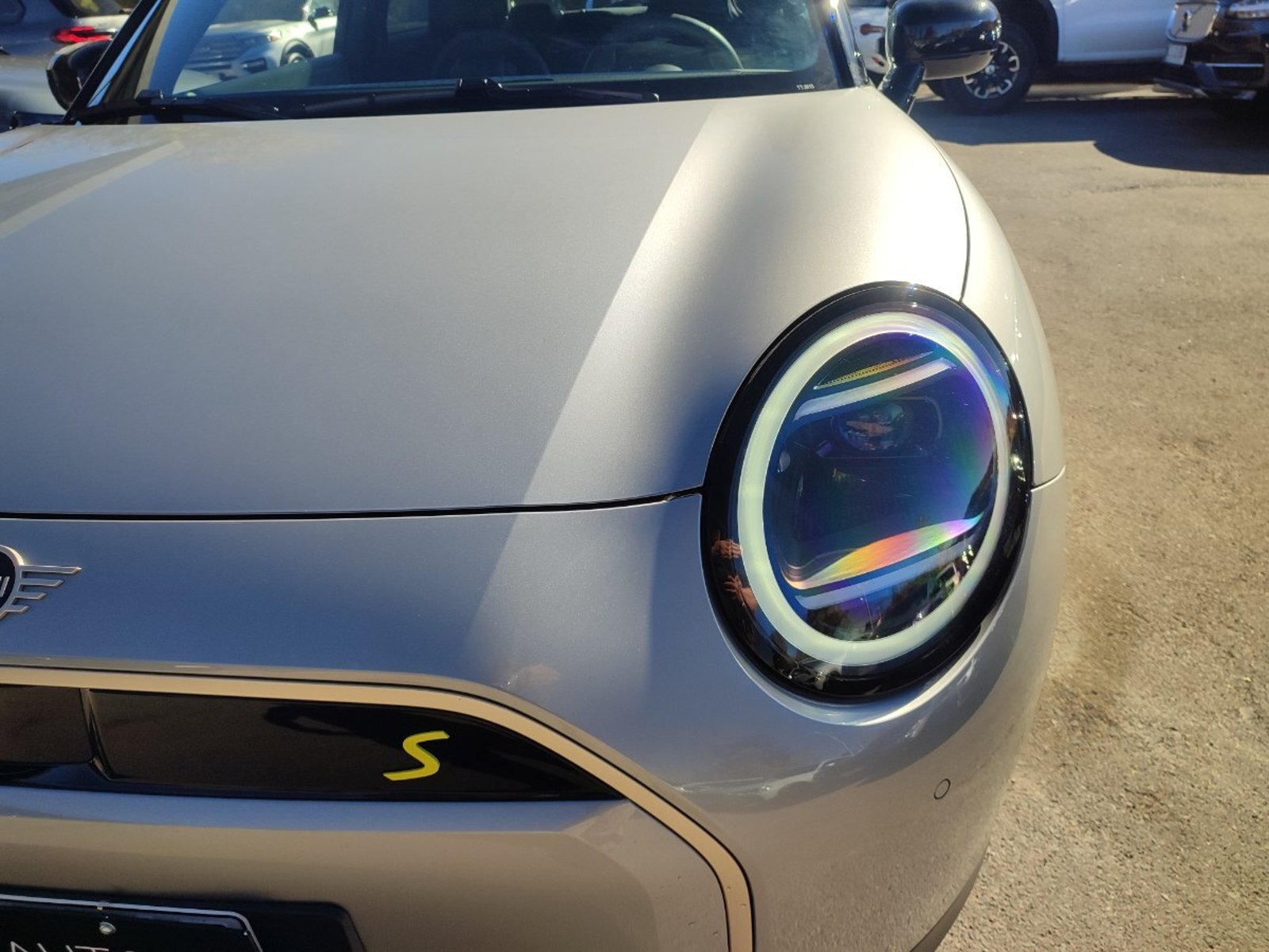 MINI COOPER SE FAVOURED 2025 - Imagen 3 de 16