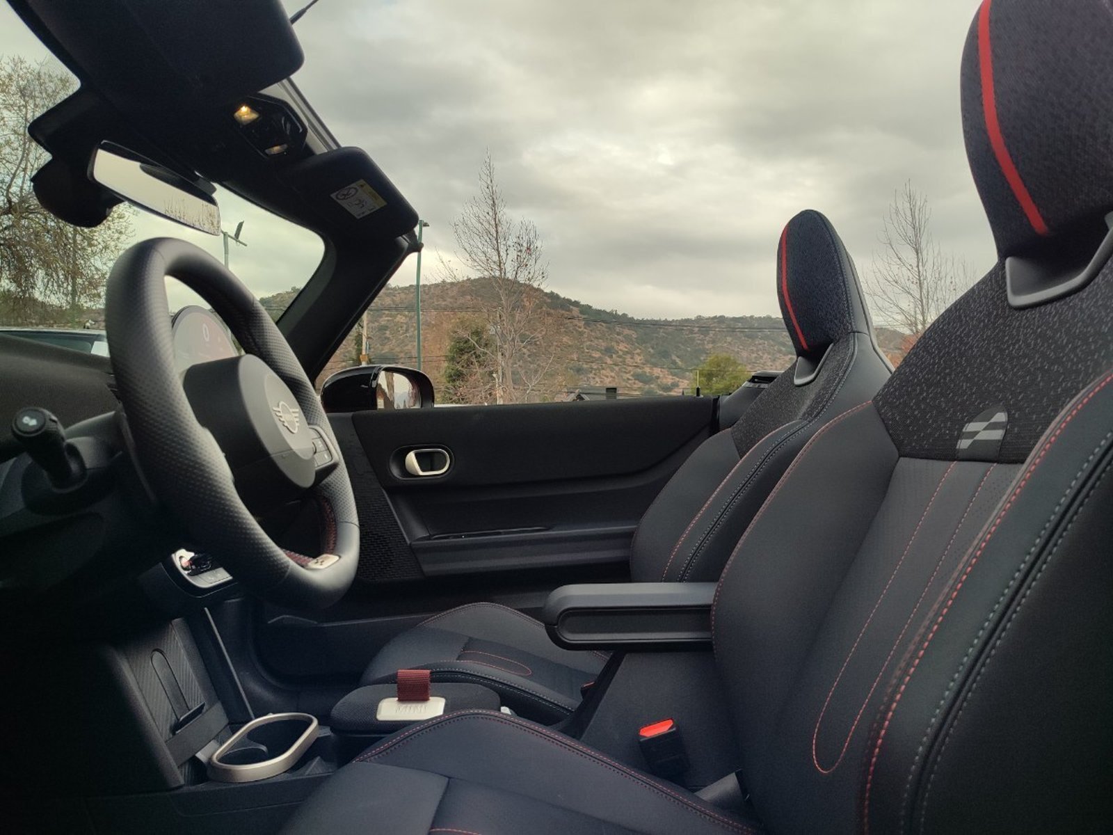 MINI COOPER JCW CABRIOLET 2.0 AT 2026 - Imagen 10 de 18