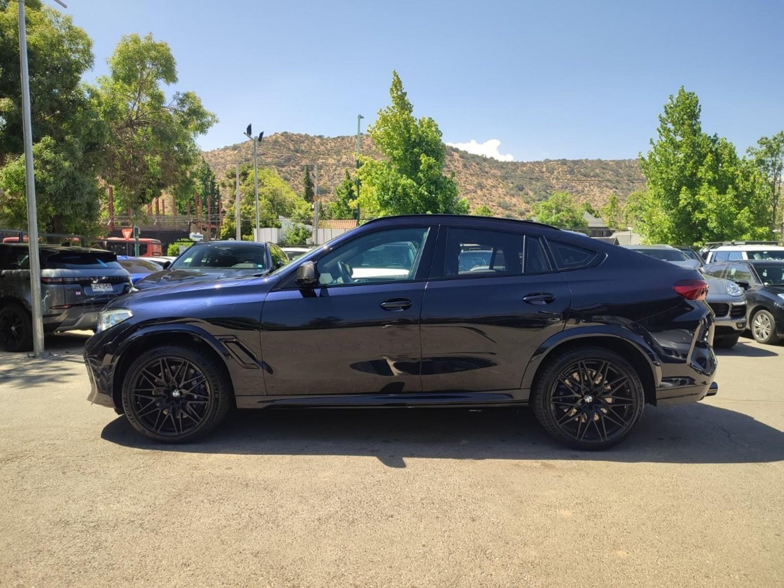 BMW X6 M COMPETITION 4.4 V8 2022 - Foto 4 de 17