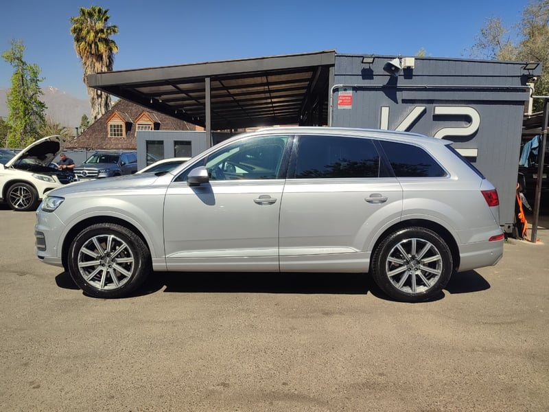 Audi Q7 3.0 TDI 7 PAS TIPTRONIC AWD 2020 - Imagen 5 de 19