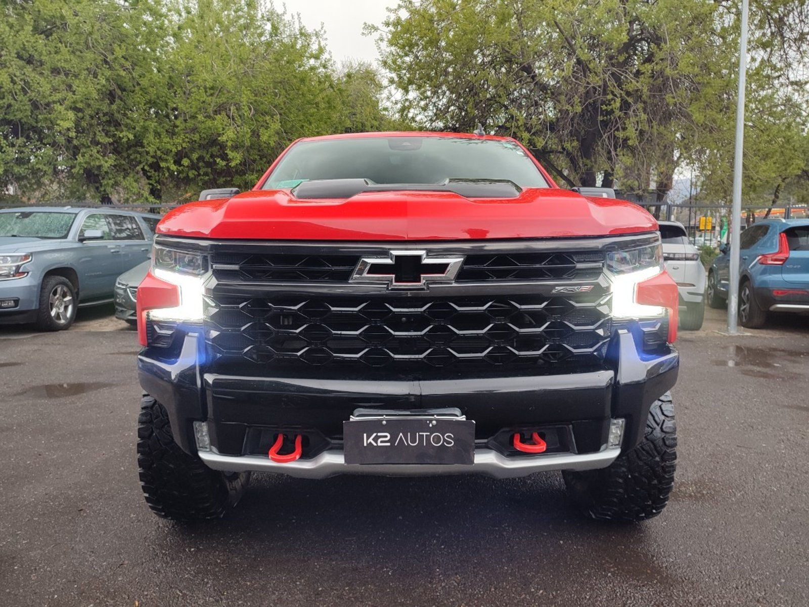 Chevrolet SILVERADO ZR2 6.2L 4WD 2023 - Foto 2 de 18