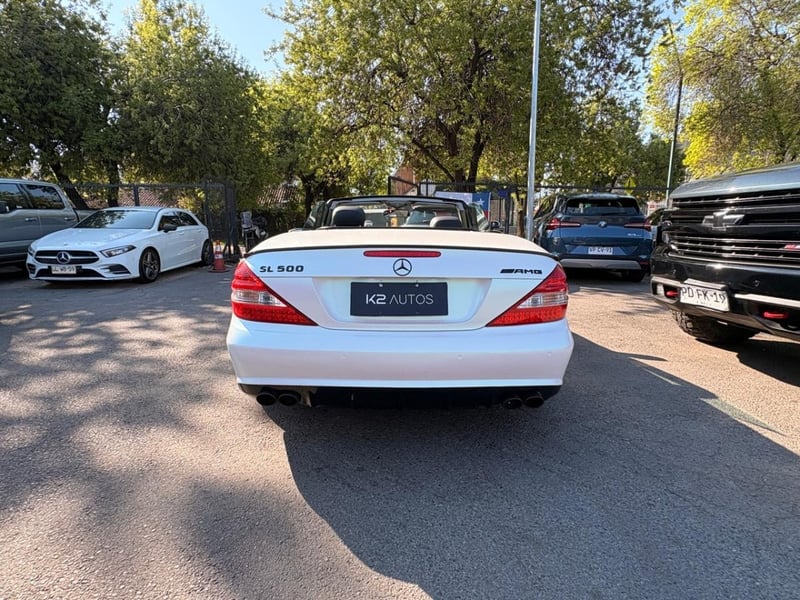 Mercedes-Benz SL 500 CABRIO 5.5 AUT 2011 - Imagen 6 de 17