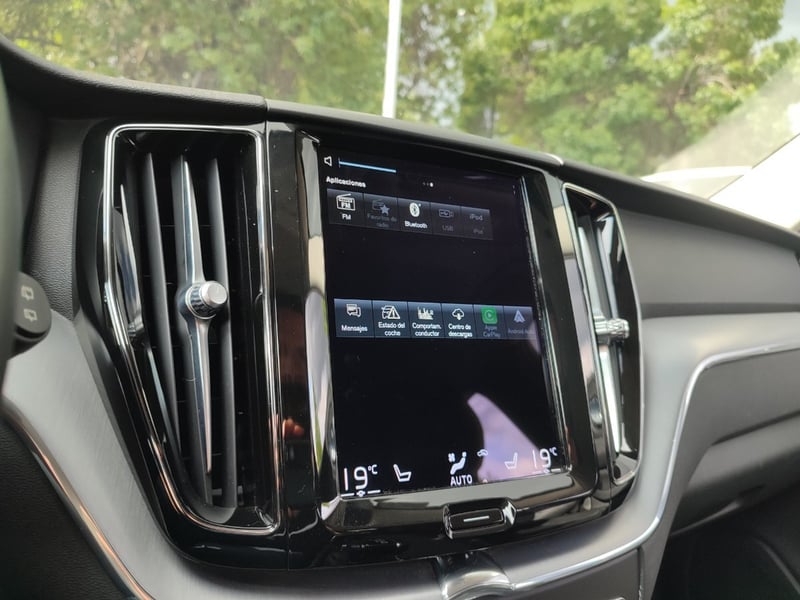 Volvo XC60 II T5 MOMENTUM 2.0 2021 - Imagen 18 de 20