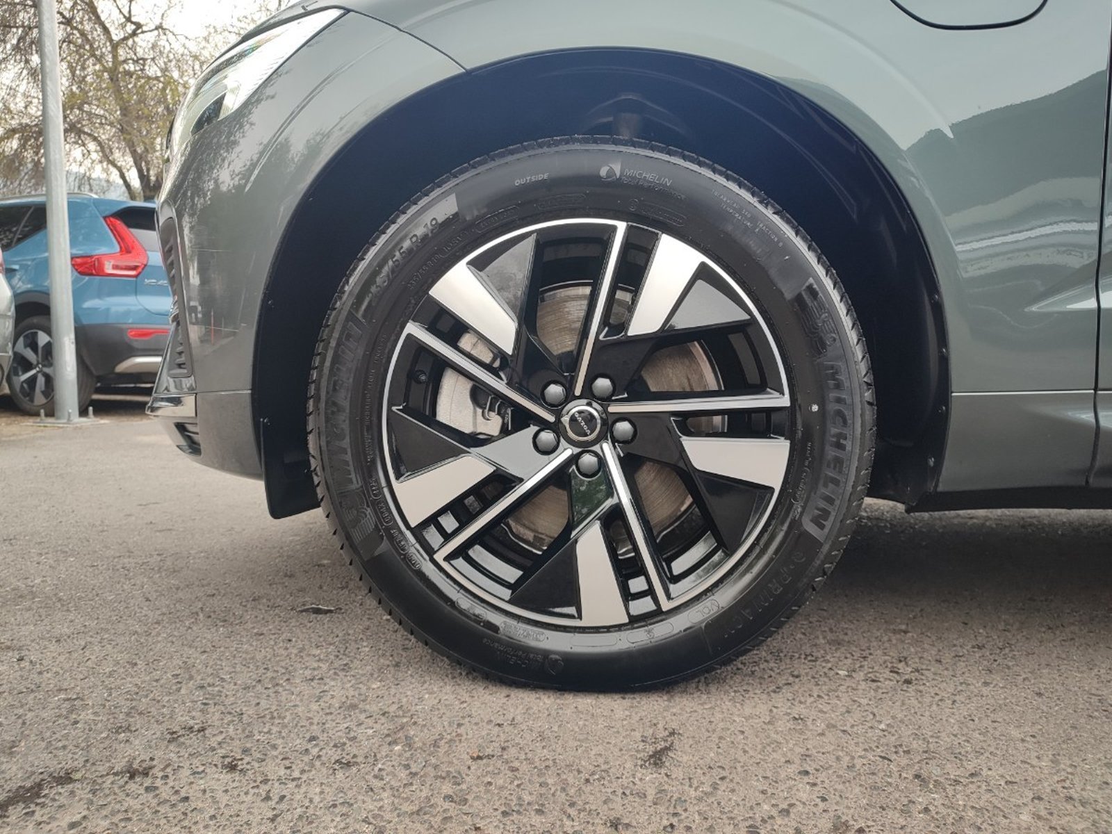 Volvo XC60 T8 CORE 2.0 4WD 2026 - Foto 4 de 18