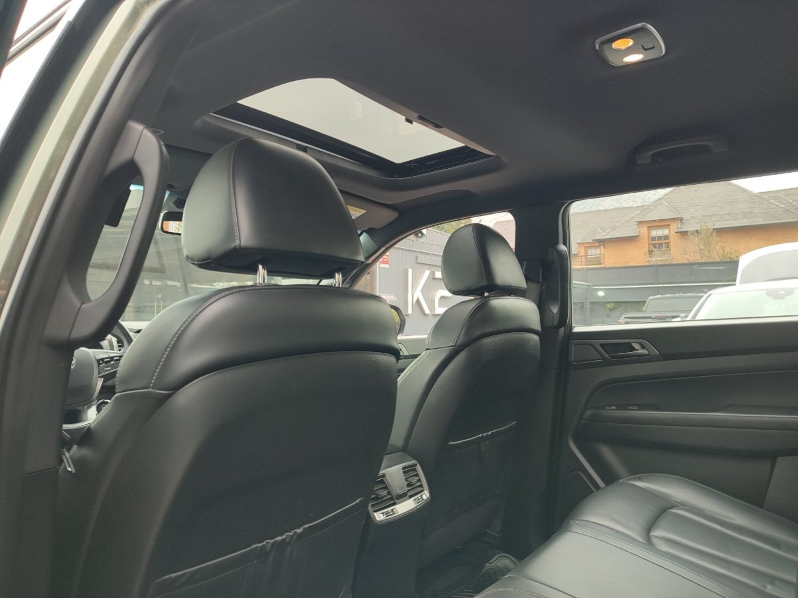 SsangYong MUSSO GRAND LIMITED PLUS 2.2 4WD AT 2024 - Imagen 10 de 17