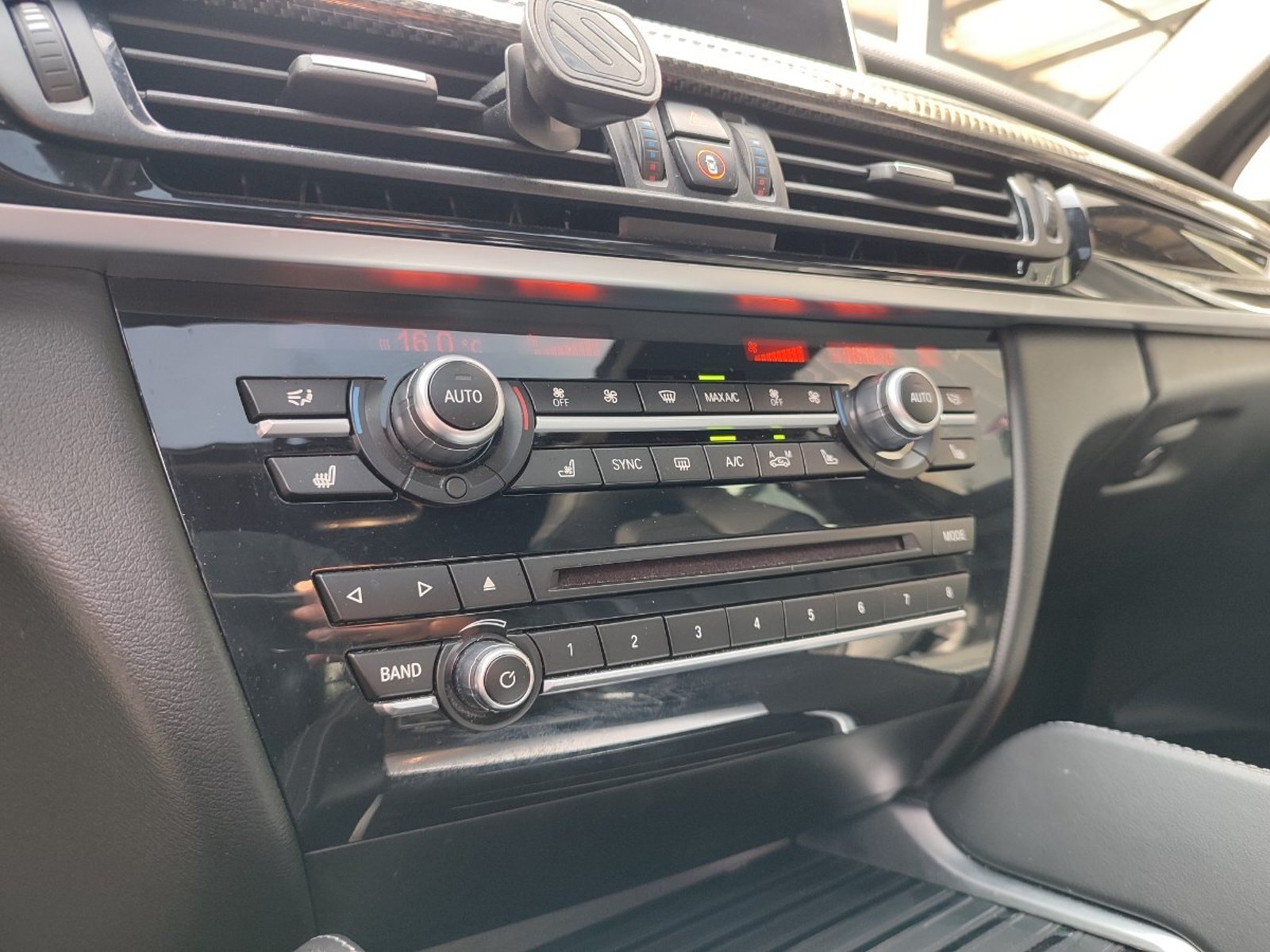 BMW X6 M 4.4 V8 AT 2018 - Imagen 15 de 18