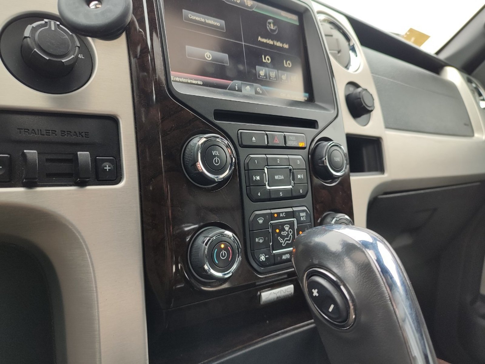 FORD F-150 PLATINUM DCAB 3.5 4X4 2015 - Imagen 15 de 18