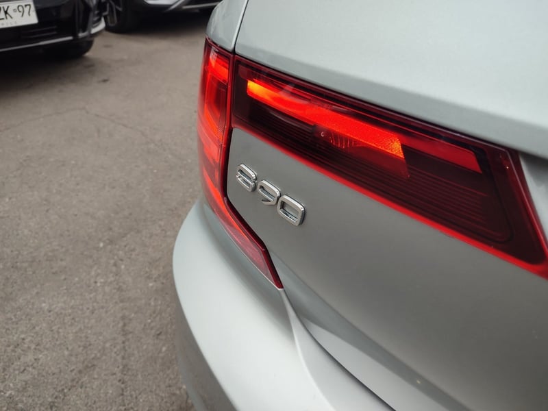 Volvo S90 T8 INSCRIPTION PHEV 4WD 2.0 2020 - Imagen 9 de 19