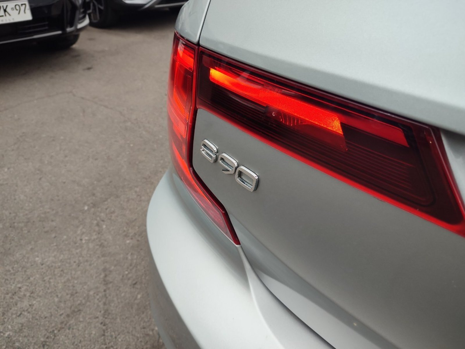 Volvo S90 T8 INSCRIPTION PHEV 4WD 2.0 2020 - Imagen 9 de 19