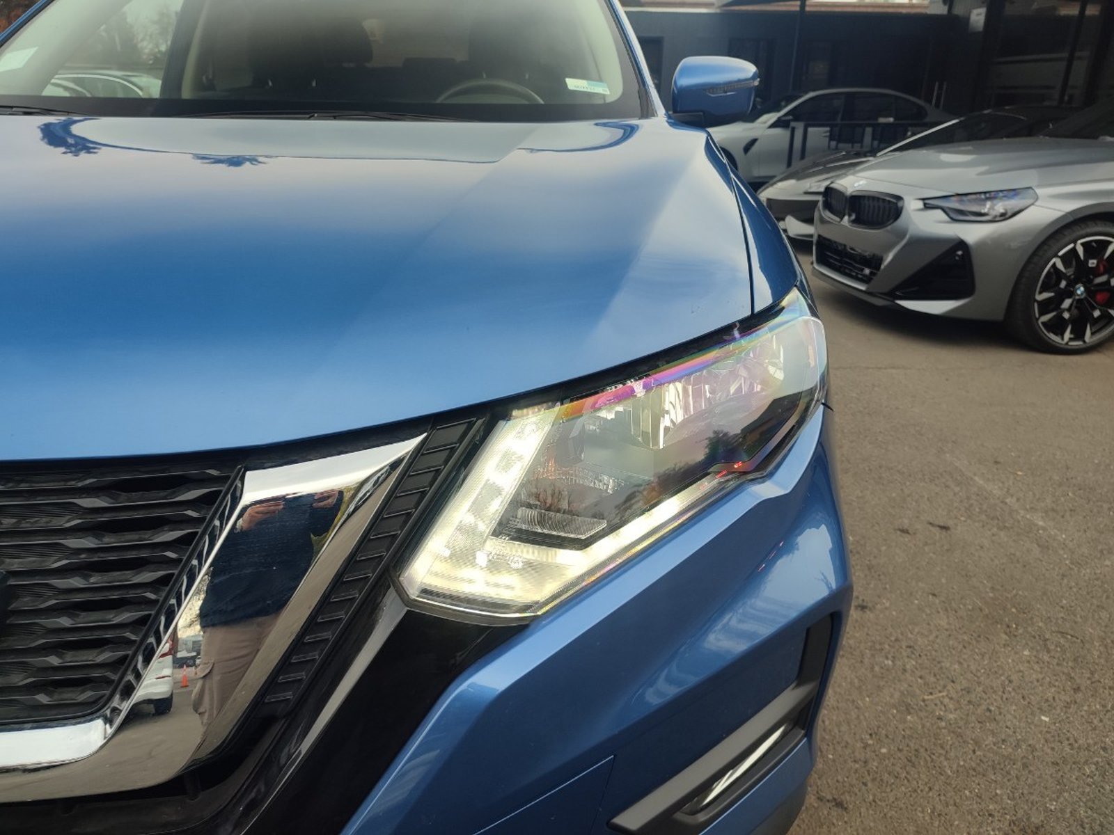 NISSAN X-TRAIL SENSE 2.5 CVT 4X4 2023 - Imagen 3 de 17