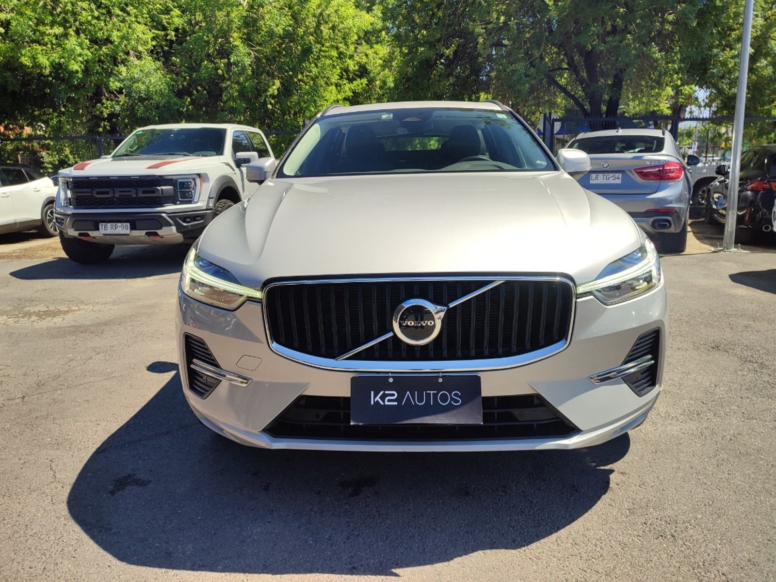 Volvo XC60 II B5 MOMENTUM 2.0 4WD 2022 - Foto 2 de 19