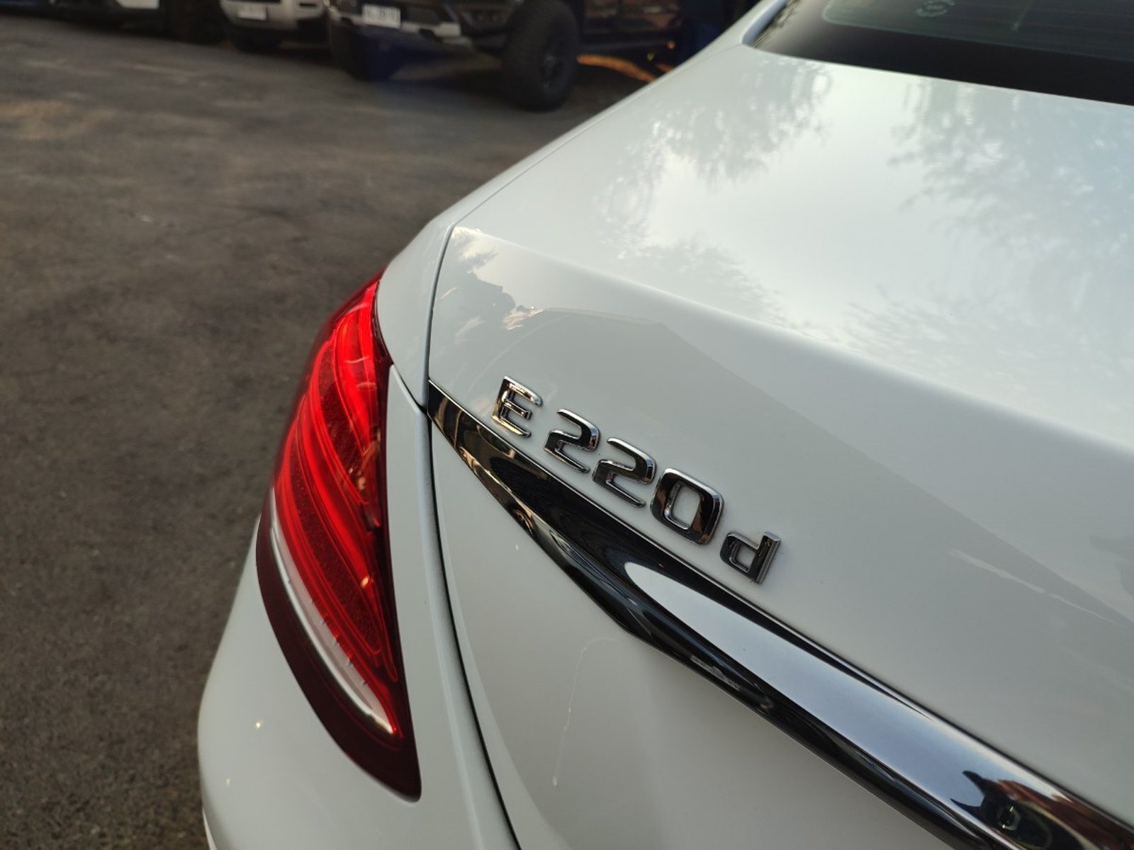 Mercedes-Benz E220 D 2.0 AT 2017 - Foto 5 de 16