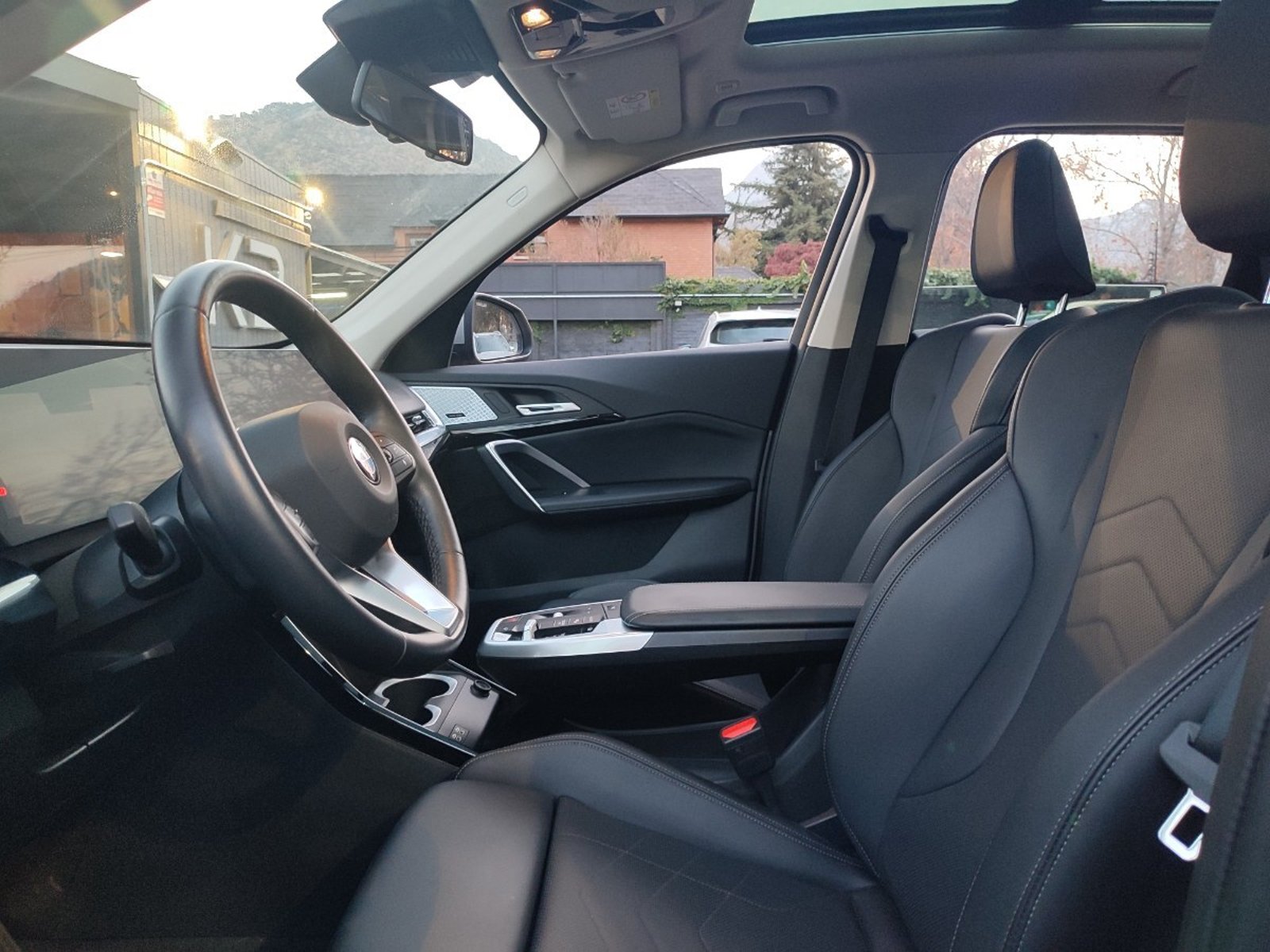 BMW X1 DYNAMIC SDRIVE 18D 2.0 2025 - Imagen 12 de 17