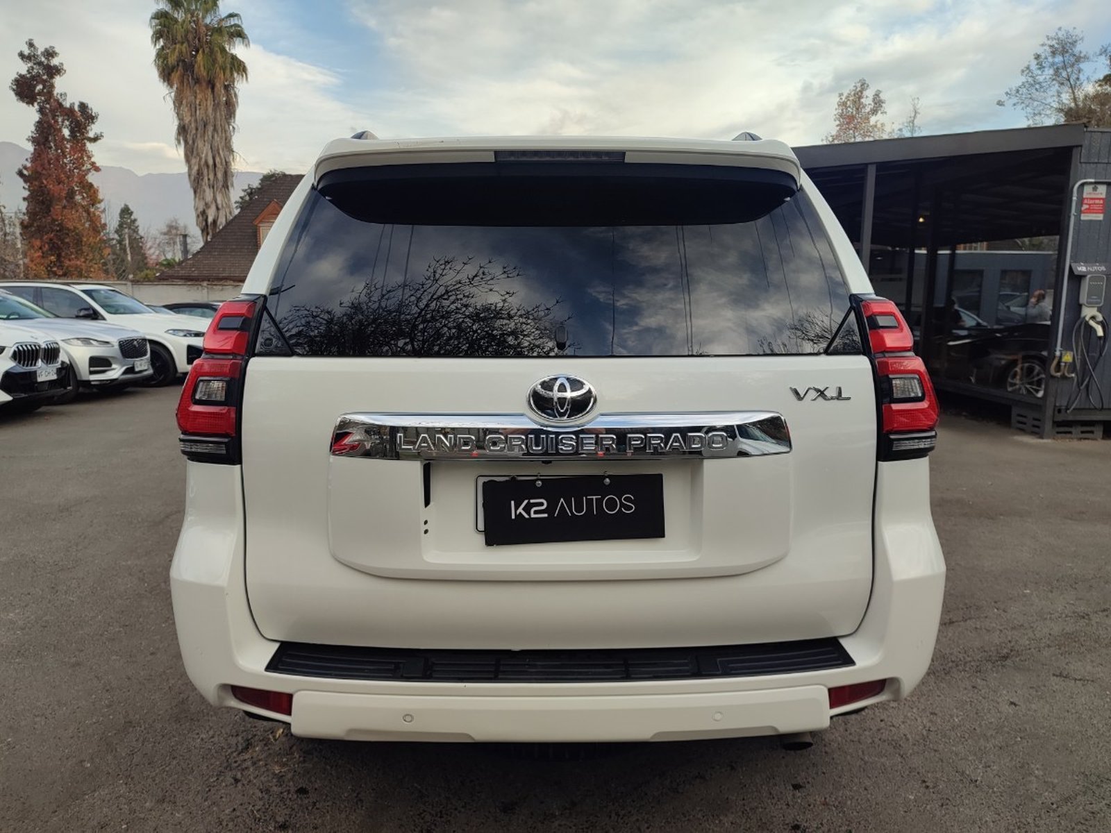 TOYOTA LAND CRUISER PRADO VX-L 5P 4WD 4.0 2023 - Imagen 8 de 15