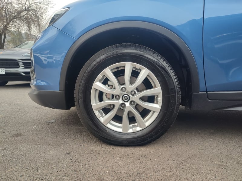 Nissan X-TRAIL SENSE 2.5 CVT 4X4 2023 - Imagen 4 de 17