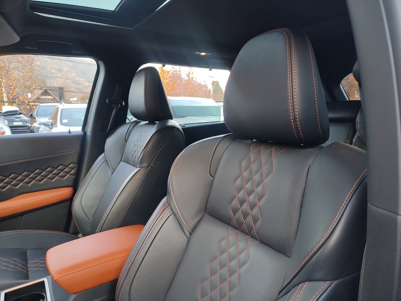MITSUBISHI OUTLANDER GLS LIMITED 2.5 4X4 AT 2026 - Imagen 13 de 18