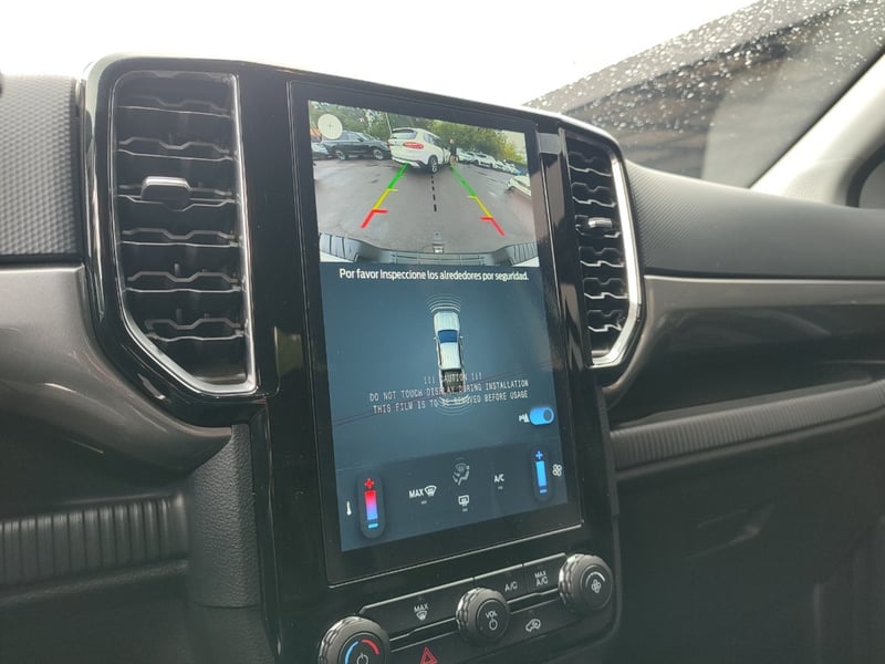 Ford RANGER XLT 2.0 DSL 4X4 2024 - Imagen 17 de 18