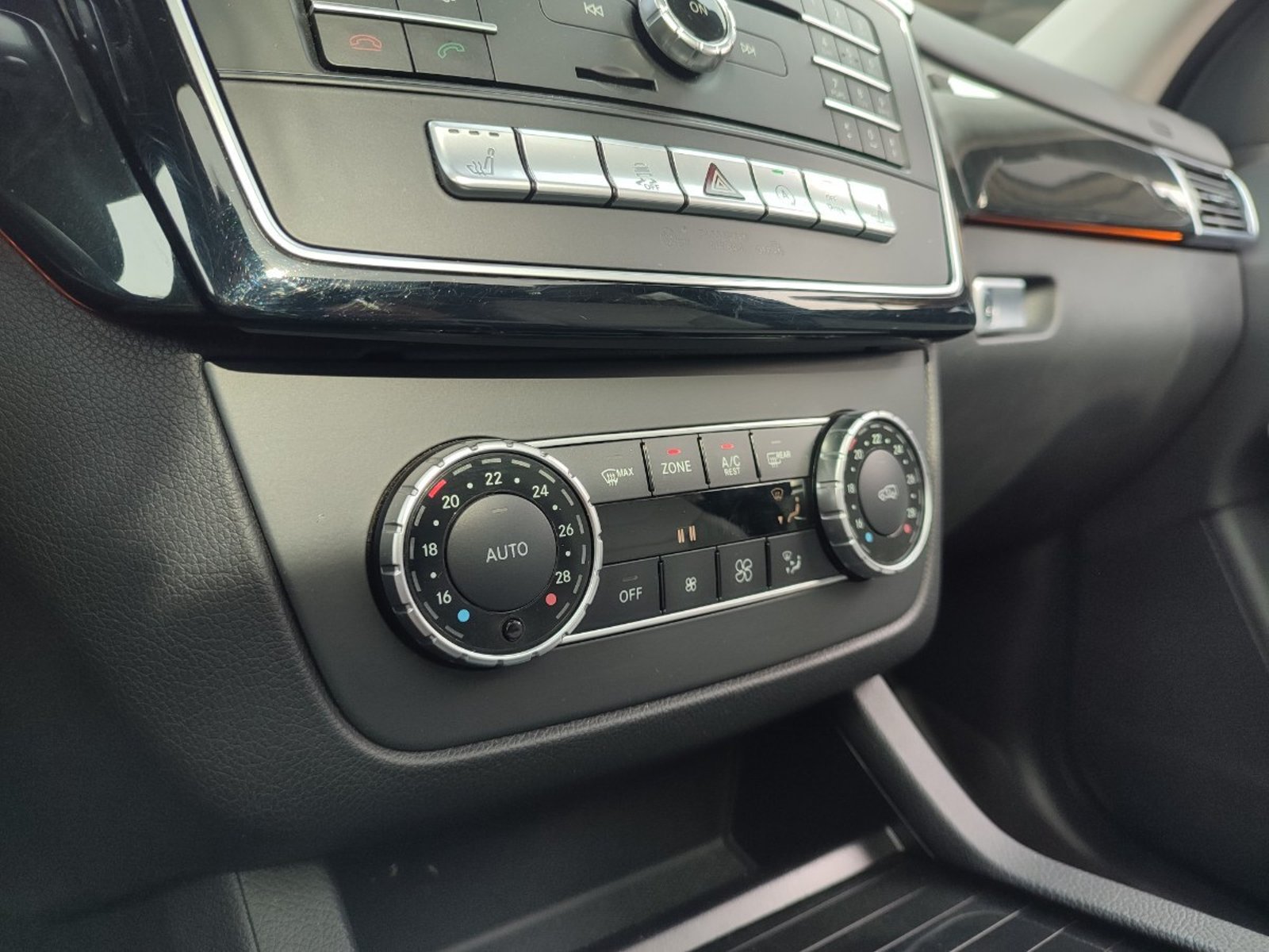 MERCEDES-BENZ GLE 43 COUPE AMG 3.0 4MATIC 2017 - Imagen 15 de 19