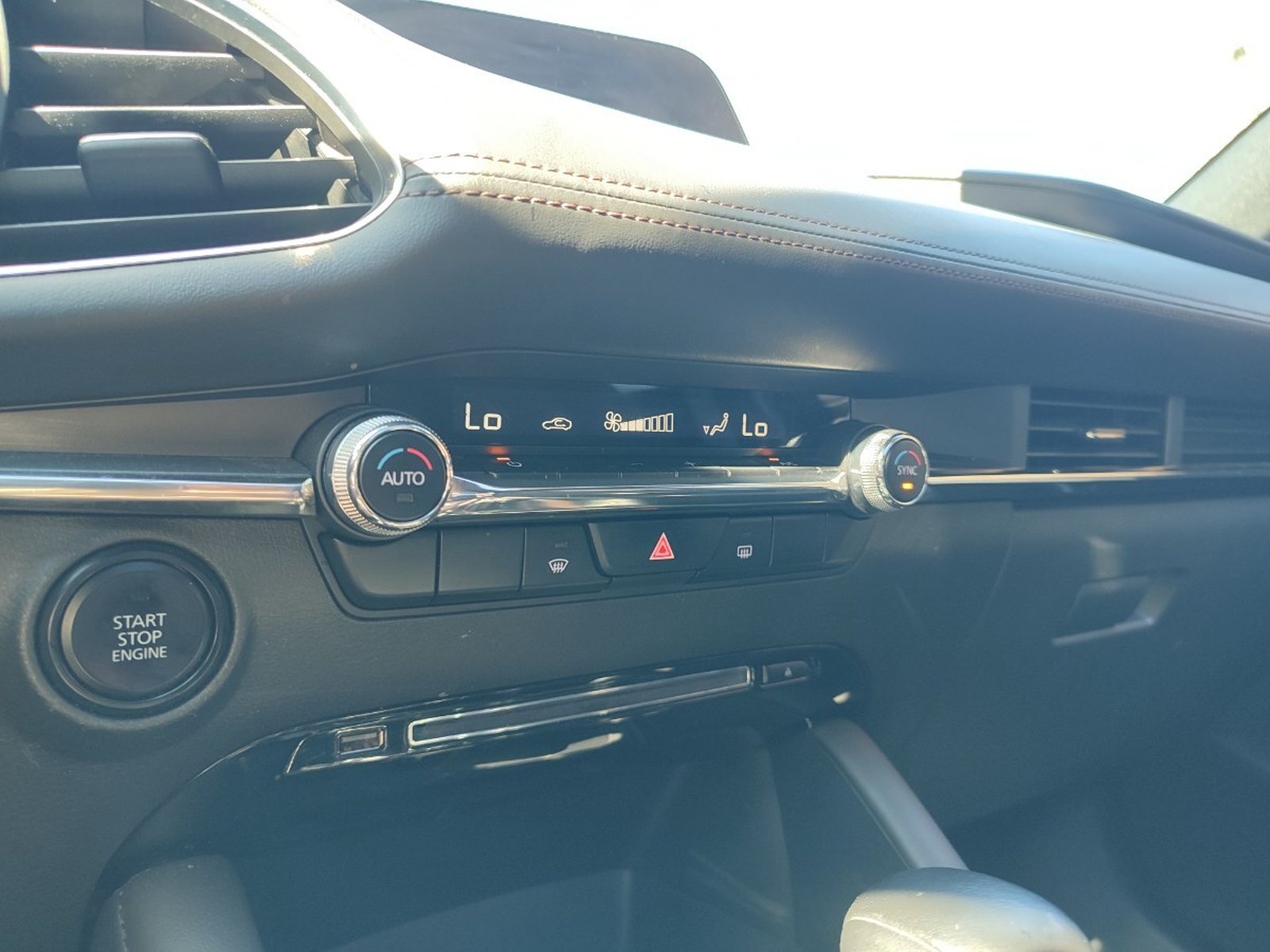 Mazda 3 SPORT V 2.0 HB 2020 - Imagen 16 de 18