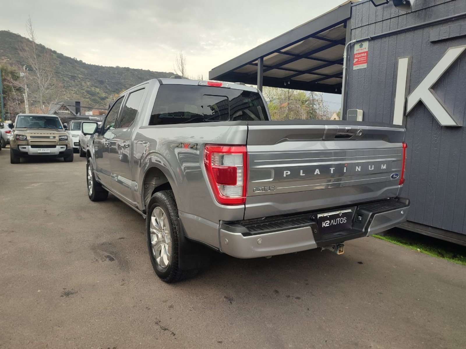 Ford F-150 PLATINUM HEV HYBRID 3.5 4WD 2024 - Imagen 6 de 18