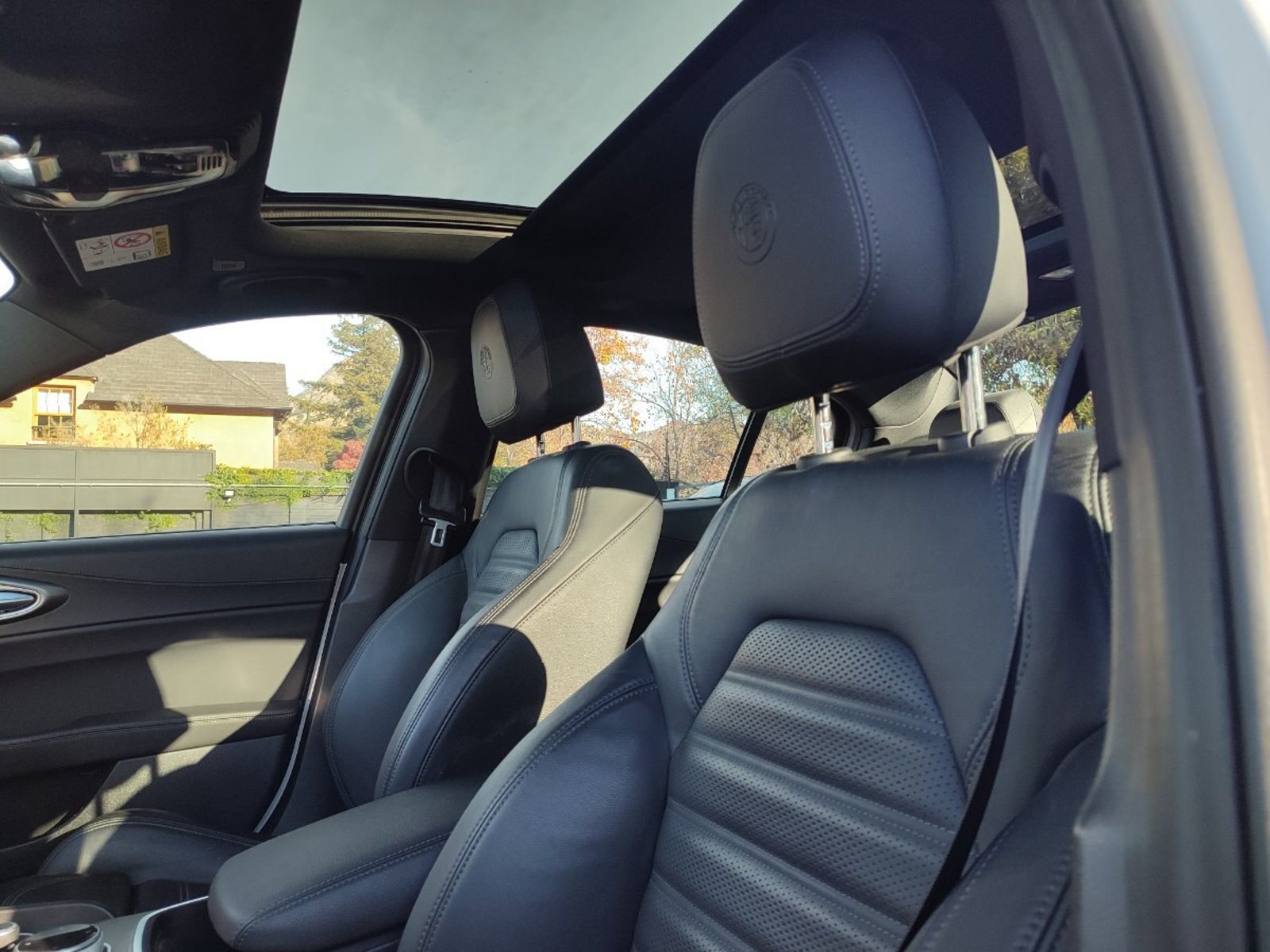 ALFA ROMEO GIULIA VELOCE 2.0 TURBO 280 HP 2024 - Imagen 19 de 19